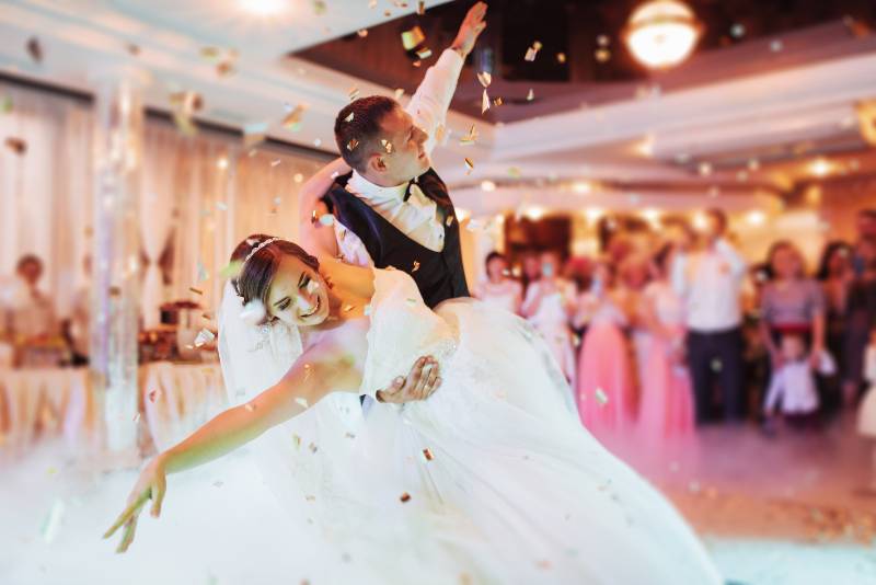 Entertainment for Wedding - 5 Creative Ideas Your Guests Will Love