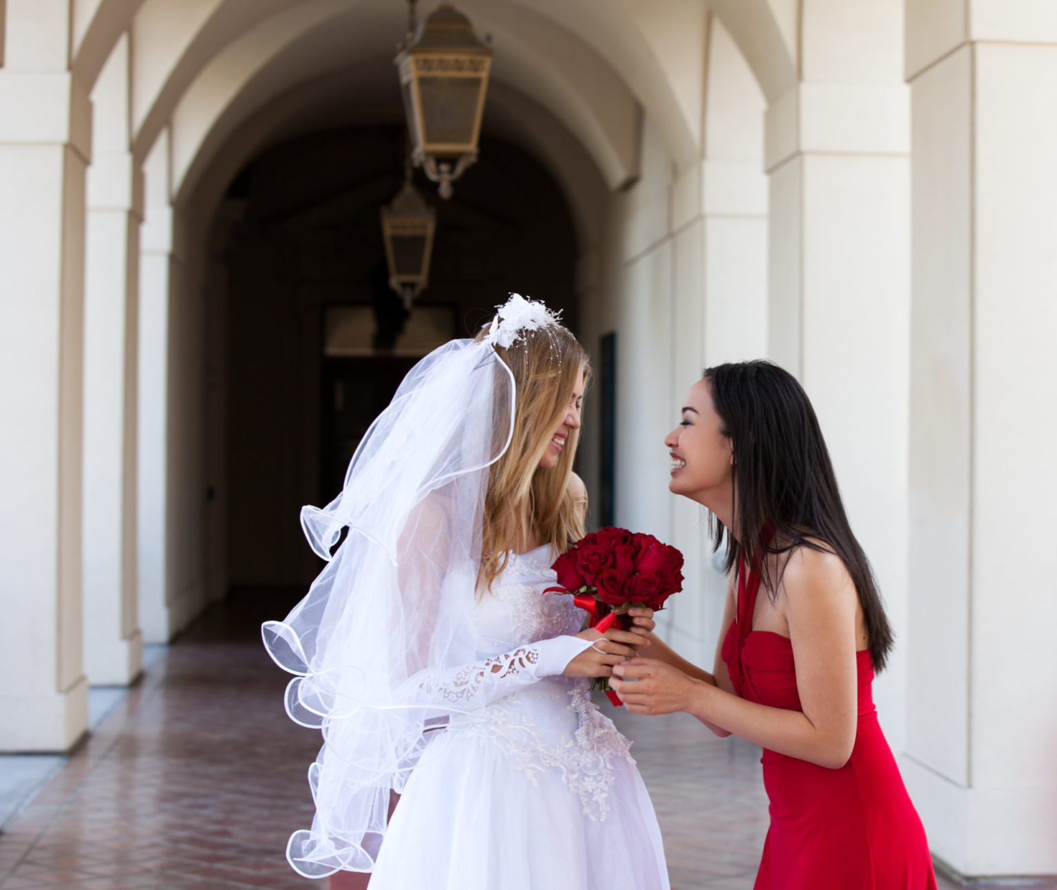 Everything You Need To Know About Maid Of Honor Duties